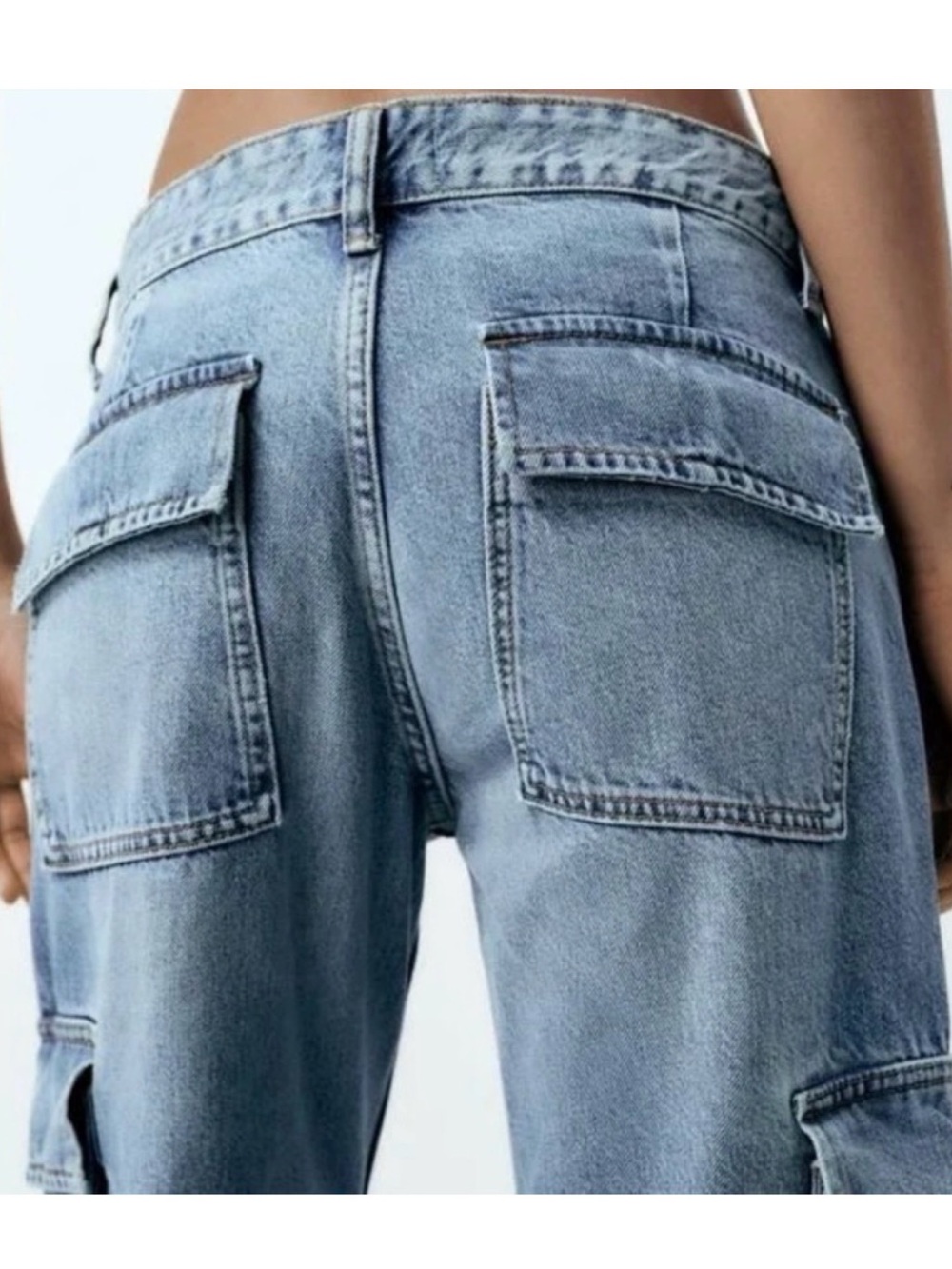 ZARA Wide Leg Cargo Relaxed Jeans - Picture 5 of 9